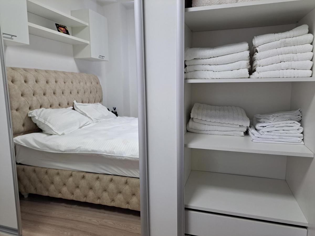 Apartment Bob & Pool Cluj-Napoca