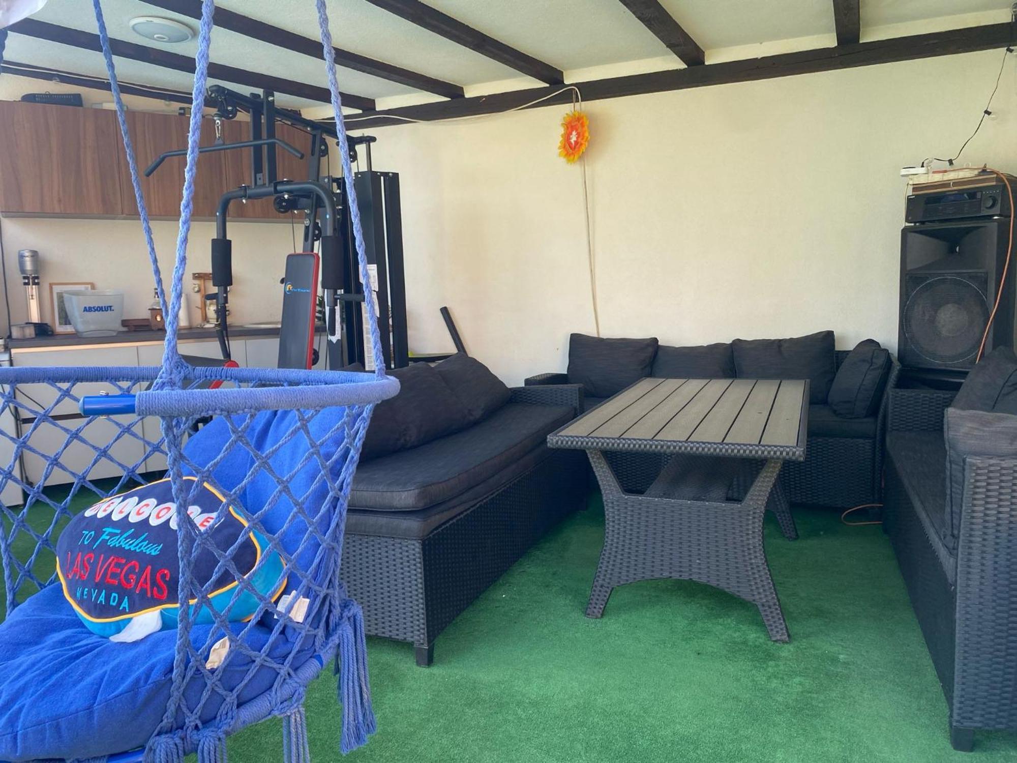 Bob & Pool Apartament
